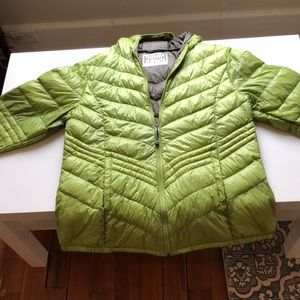 Pack able down jacket